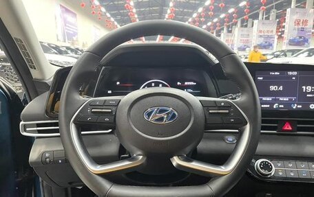 Hyundai Elantra, 2022 год, 1 493 000 рублей, 11 фотография