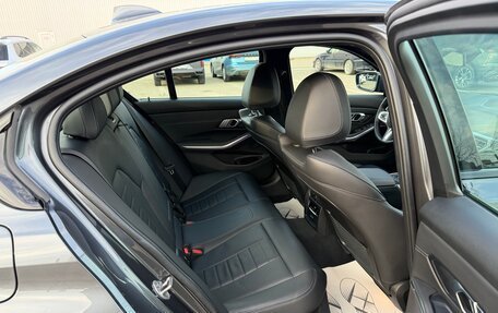 BMW 3 серия, 2021 год, 565 000 рублей, 18 фотография