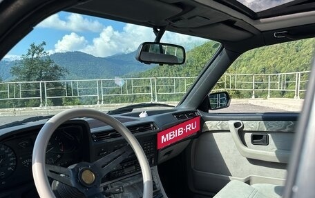 BMW 7 серия, 1986 год, 2 000 000 рублей, 24 фотография