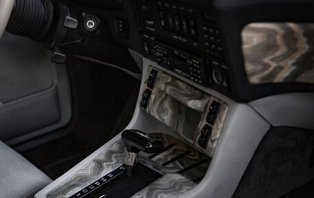 BMW 7 серия, 1986 год, 2 000 000 рублей, 30 фотография