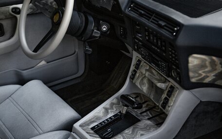 BMW 7 серия, 1986 год, 2 000 000 рублей, 29 фотография