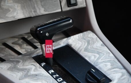 BMW 7 серия, 1986 год, 2 000 000 рублей, 27 фотография