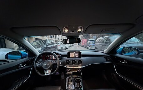 KIA Stinger I, 2019 год, 2 750 000 рублей, 17 фотография