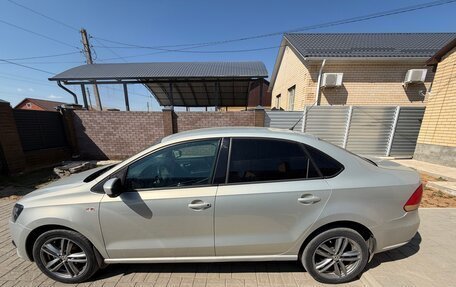 Volkswagen Polo VI (EU Market), 2011 год, 600 000 рублей, 4 фотография