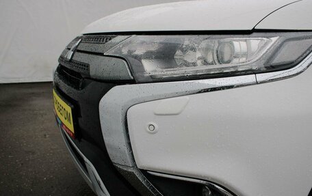 Mitsubishi Outlander III рестайлинг 3, 2019 год, 1 399 000 рублей, 7 фотография