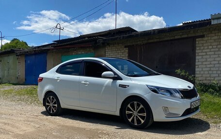 KIA Rio III рестайлинг, 2012 год, 880 000 рублей, 3 фотография