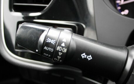 Mitsubishi Outlander III рестайлинг 3, 2019 год, 1 399 000 рублей, 20 фотография