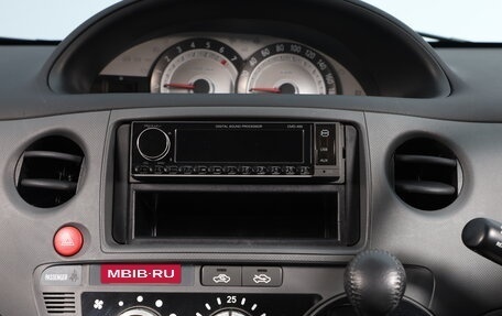 Toyota Sienta I, 2013 год, 1 099 000 рублей, 14 фотография