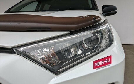 Toyota RAV4, 2021 год, 3 790 000 рублей, 21 фотография