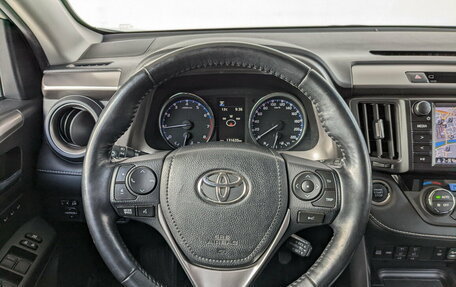 Toyota RAV4, 2019 год, 2 850 000 рублей, 11 фотография