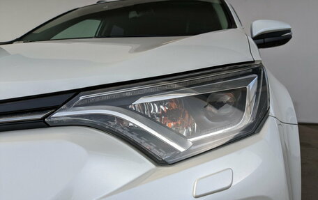 Toyota RAV4, 2019 год, 2 850 000 рублей, 23 фотография