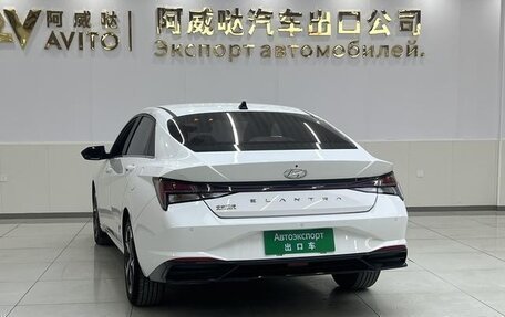 Hyundai Elantra, 2022 год, 1 493 000 рублей, 6 фотография