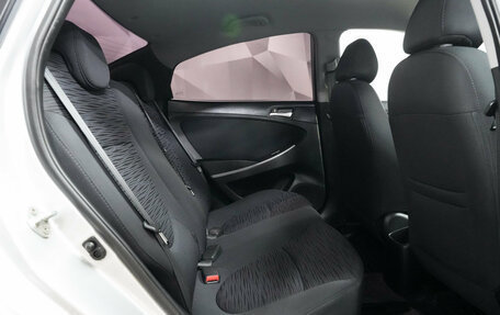 Hyundai Solaris II рестайлинг, 2016 год, 996 000 рублей, 13 фотография