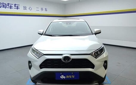 Toyota RAV4, 2022 год, 3 784 505 рублей, 5 фотография