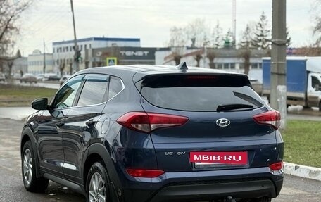 Hyundai Tucson III, 2017 год, 1 890 000 рублей, 5 фотография