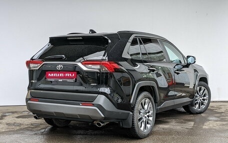 Toyota RAV4, 2022 год, 3 850 000 рублей, 3 фотография