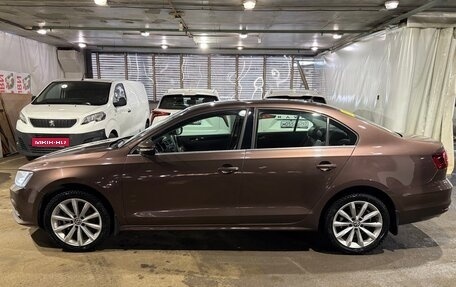 Volkswagen Jetta VI, 2015 год, 1 200 000 рублей, 2 фотография