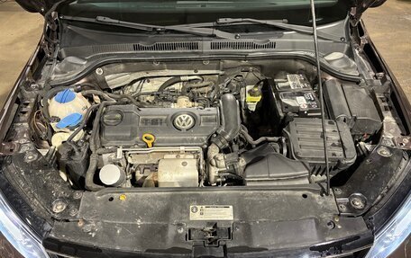 Volkswagen Jetta VI, 2015 год, 1 200 000 рублей, 11 фотография