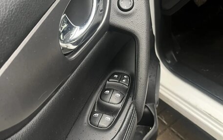 Nissan Qashqai, 2019 год, 2 000 000 рублей, 6 фотография