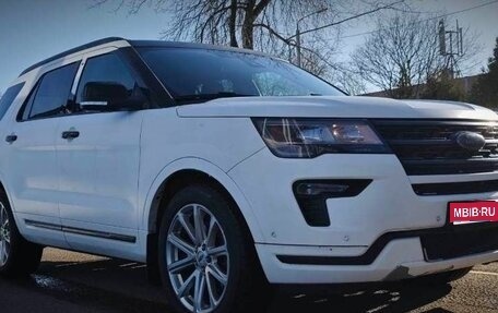Ford Explorer VI, 2018 год, 2 799 000 рублей, 1 фотография
