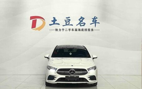 Mercedes-Benz A-Класс, 2022 год, 2 088 000 рублей, 2 фотография