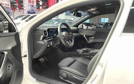 Mercedes-Benz A-Класс, 2022 год, 2 088 000 рублей, 7 фотография