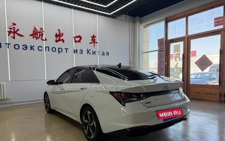 Hyundai Elantra, 2022 год, 1 495 000 рублей, 6 фотография