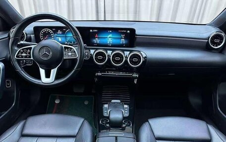 Mercedes-Benz A-Класс, 2022 год, 2 053 000 рублей, 10 фотография