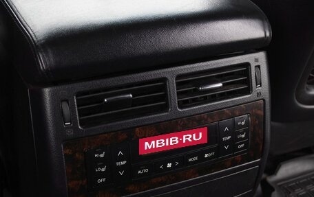 Toyota Land Cruiser 200, 2013 год, 3 520 000 рублей, 28 фотография