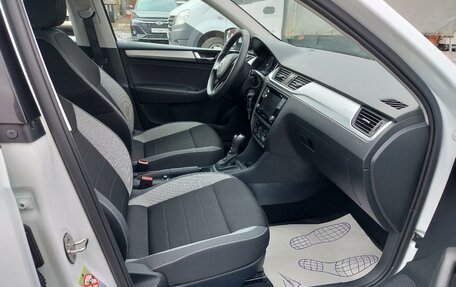 Skoda Rapid I, 2019 год, 1 635 000 рублей, 15 фотография