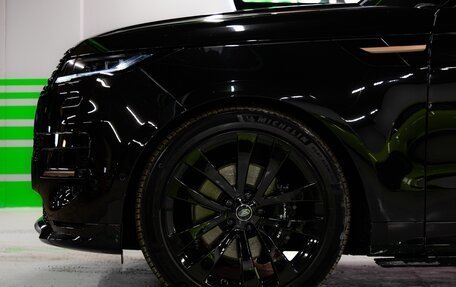 Land Rover Range Rover Sport, 2024 год, 15 990 000 рублей, 5 фотография