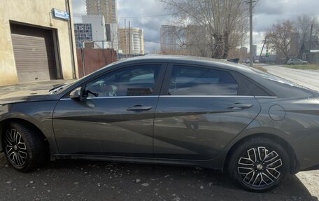 Hyundai Elantra, 2023 год, 2 500 000 рублей, 9 фотография