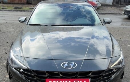 Hyundai Elantra, 2023 год, 2 500 000 рублей, 2 фотография