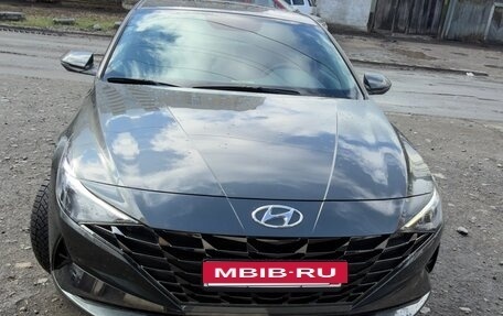 Hyundai Elantra, 2023 год, 2 500 000 рублей, 6 фотография