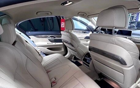 BMW 7 серия, 2019 год, 7 200 000 рублей, 32 фотография