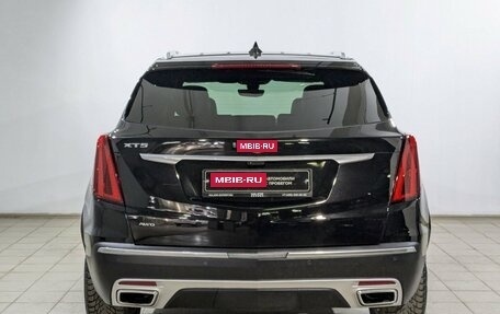 Cadillac XT5 I рестайлинг, 2022 год, 4 500 000 рублей, 17 фотография