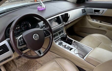 Jaguar XF I рестайлинг, 2013 год, 1 700 000 рублей, 6 фотография