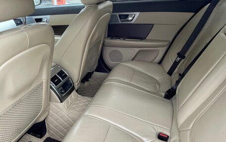 Jaguar XF I рестайлинг, 2013 год, 1 700 000 рублей, 4 фотография