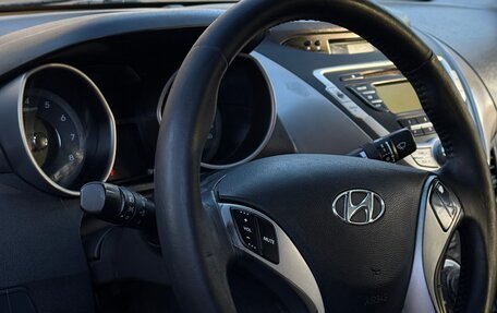 Hyundai Elantra V, 2011 год, 880 000 рублей, 15 фотография