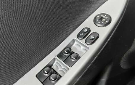 Hyundai Solaris II рестайлинг, 2015 год, 800 000 рублей, 19 фотография