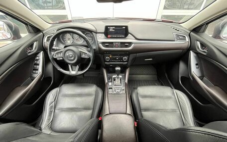 Mazda 6, 2017 год, 1 850 000 рублей, 10 фотография