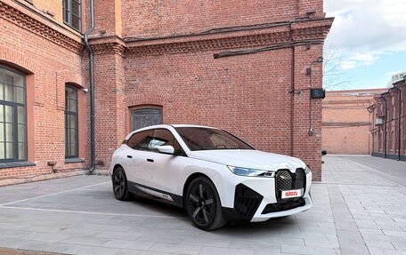 BMW iX, 2022 год, 5 800 000 рублей, 2 фотография