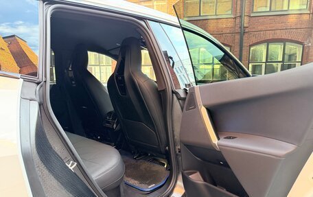 BMW iX, 2022 год, 5 800 000 рублей, 15 фотография