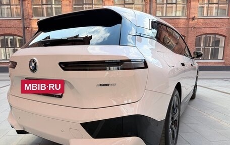 BMW iX, 2022 год, 5 800 000 рублей, 7 фотография