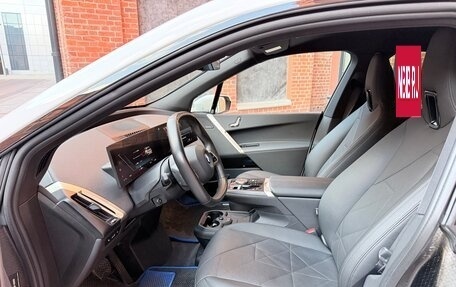 BMW iX, 2022 год, 5 800 000 рублей, 28 фотография