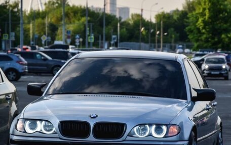 BMW 3 серия, 2001 год, 1 350 000 рублей, 13 фотография