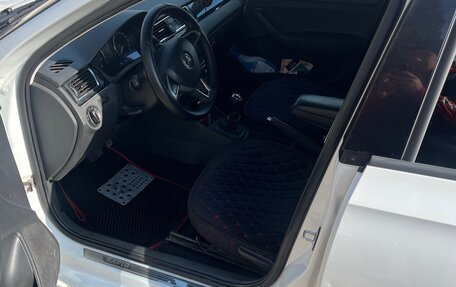 Skoda Rapid I, 2014 год, 950 000 рублей, 6 фотография