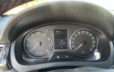 Skoda Rapid I, 2014 год, 950 000 рублей, 7 фотография