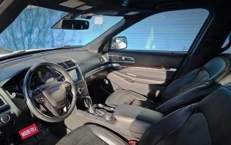 Ford Explorer VI, 2018 год, 2 799 000 рублей, 7 фотография