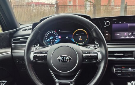 KIA K5, 2021 год, 2 380 000 рублей, 26 фотография